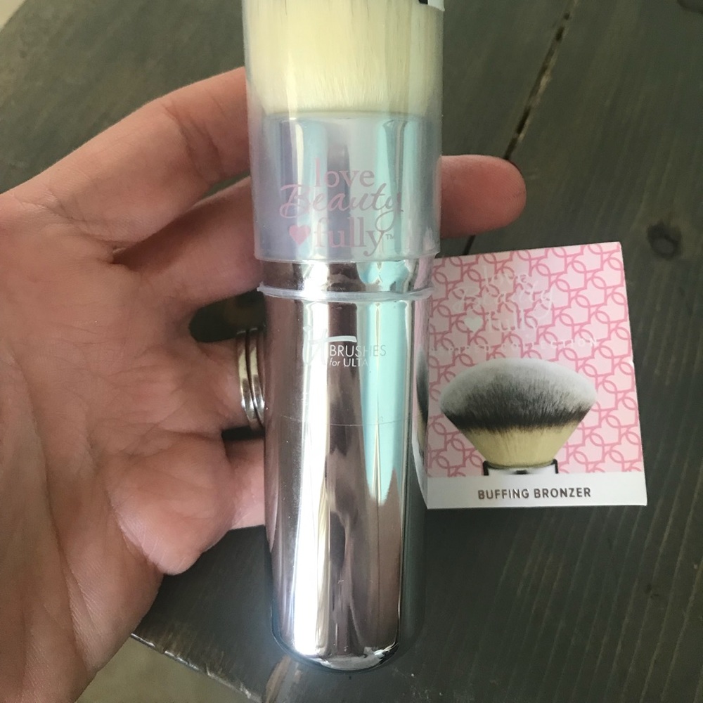Buffing Bronzer Brush